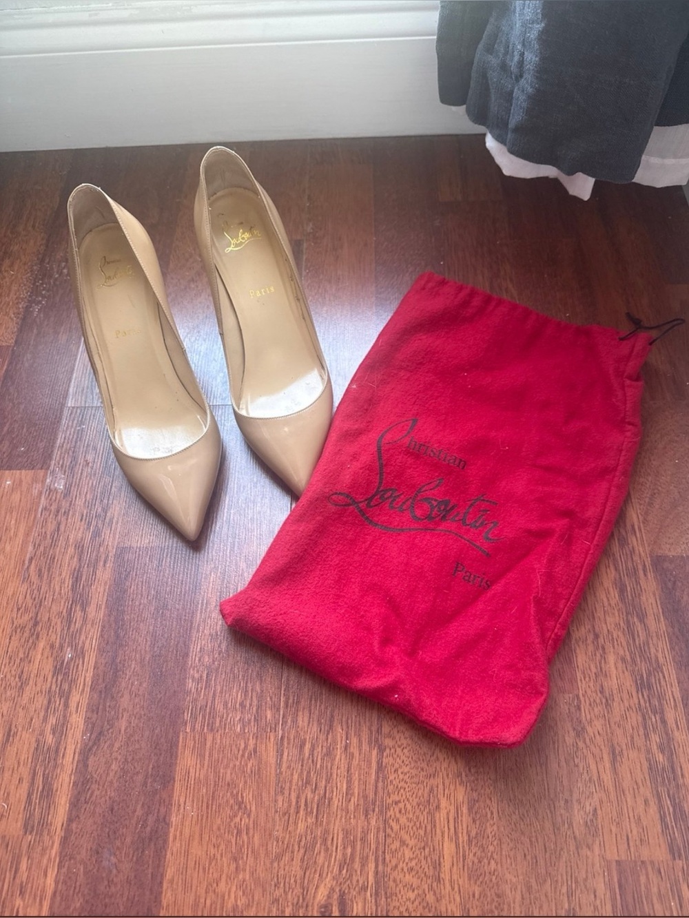 AUTHENTIC
Christian Louboutin Women's Kate 100 mm Blush Patent Calf Leather Pump